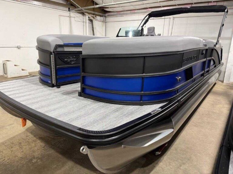 2026 Bennington 24MSB - ESP - Blackout US-ETWS7785H526 [photo 29]